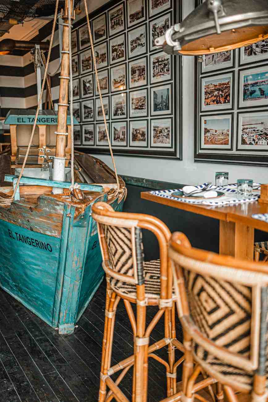 Tangerino Restaurant Background